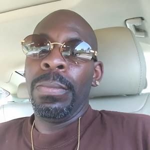 Meet your Posher, Jose